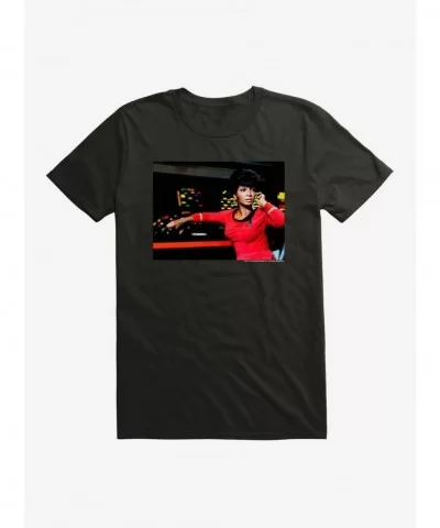 Unique Star Trek Nyota Action Scene T-Shirt $6.88 T-Shirts